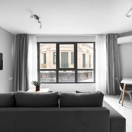 Avenue, Nilie Hospitality Mgmt