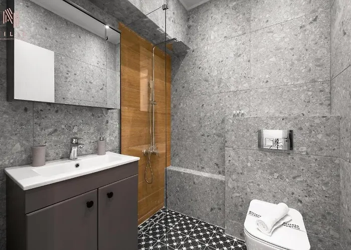 Avenue, Nilie Hospitality Mgmt * Thessaloniki